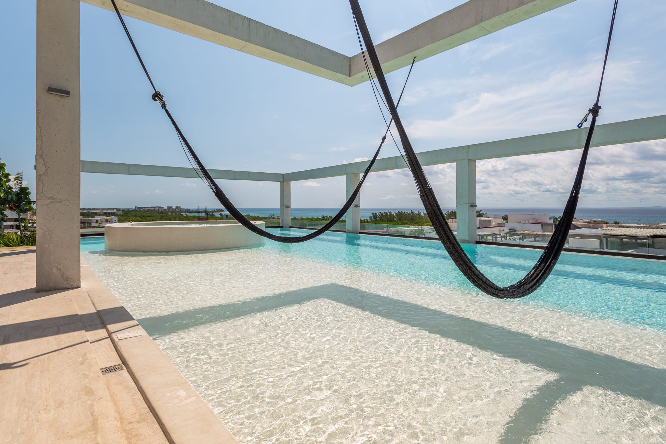 Ceren, 1-Bedroom Condo in Coco Beach Playa del Carmen with Ocean View 2