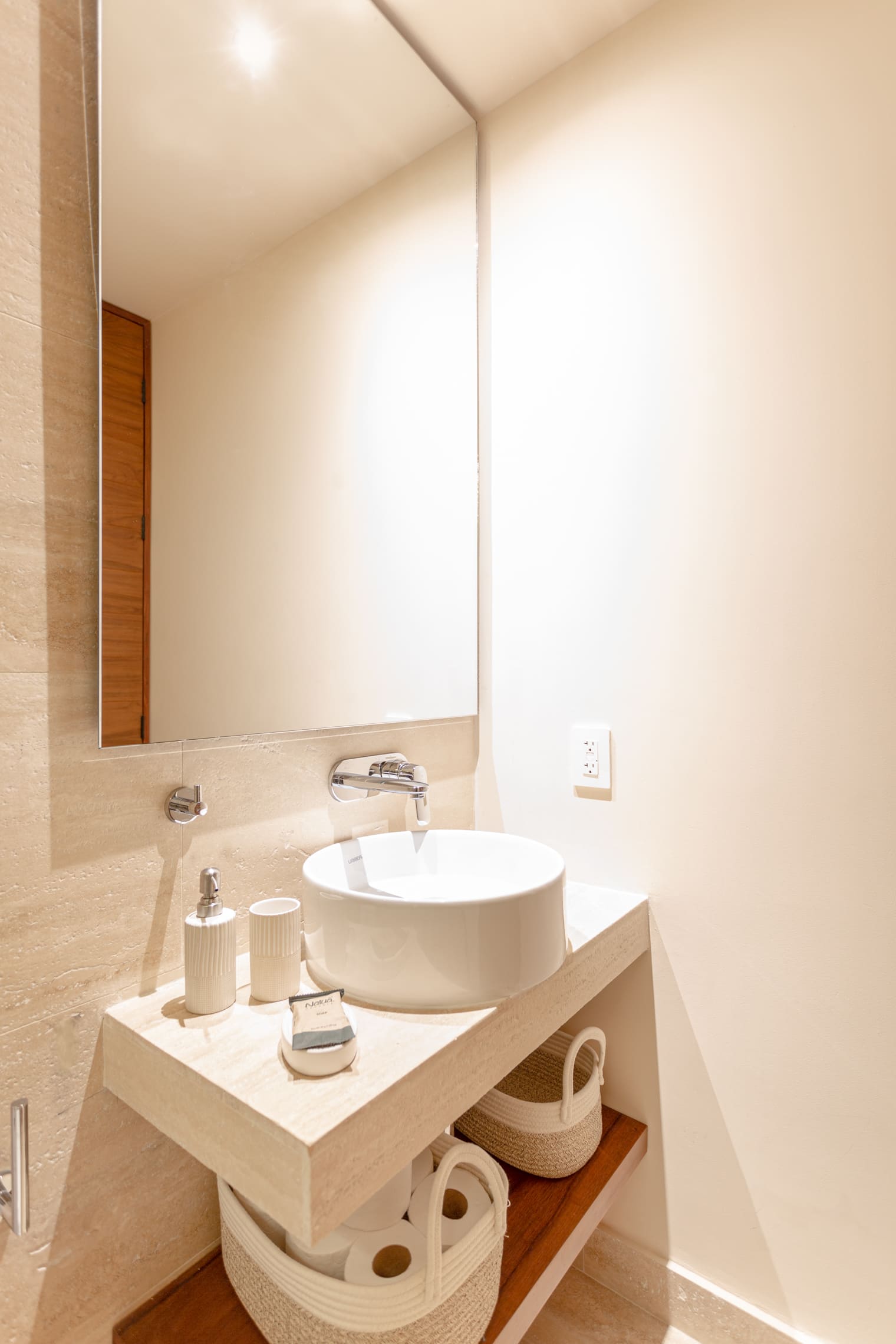 Ceren, 1-Bedroom Condo in Coco Beach Playa del Carmen with Ocean View 19