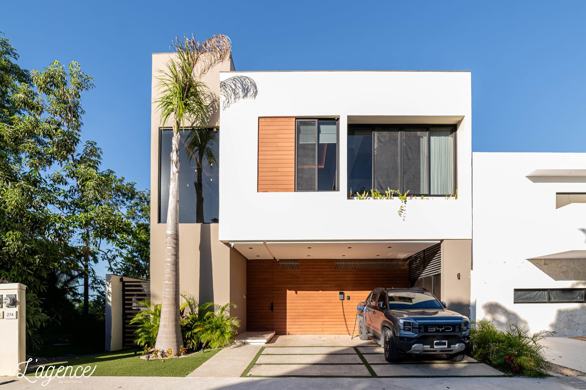 CASA EN VALENIA 24