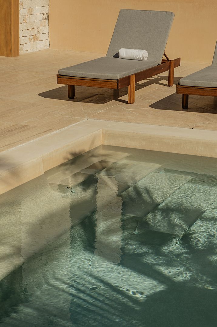 Costa Residences 68