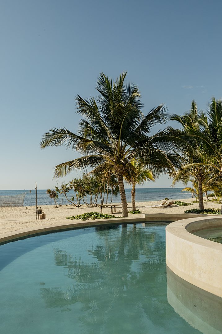 Costa Residences 71