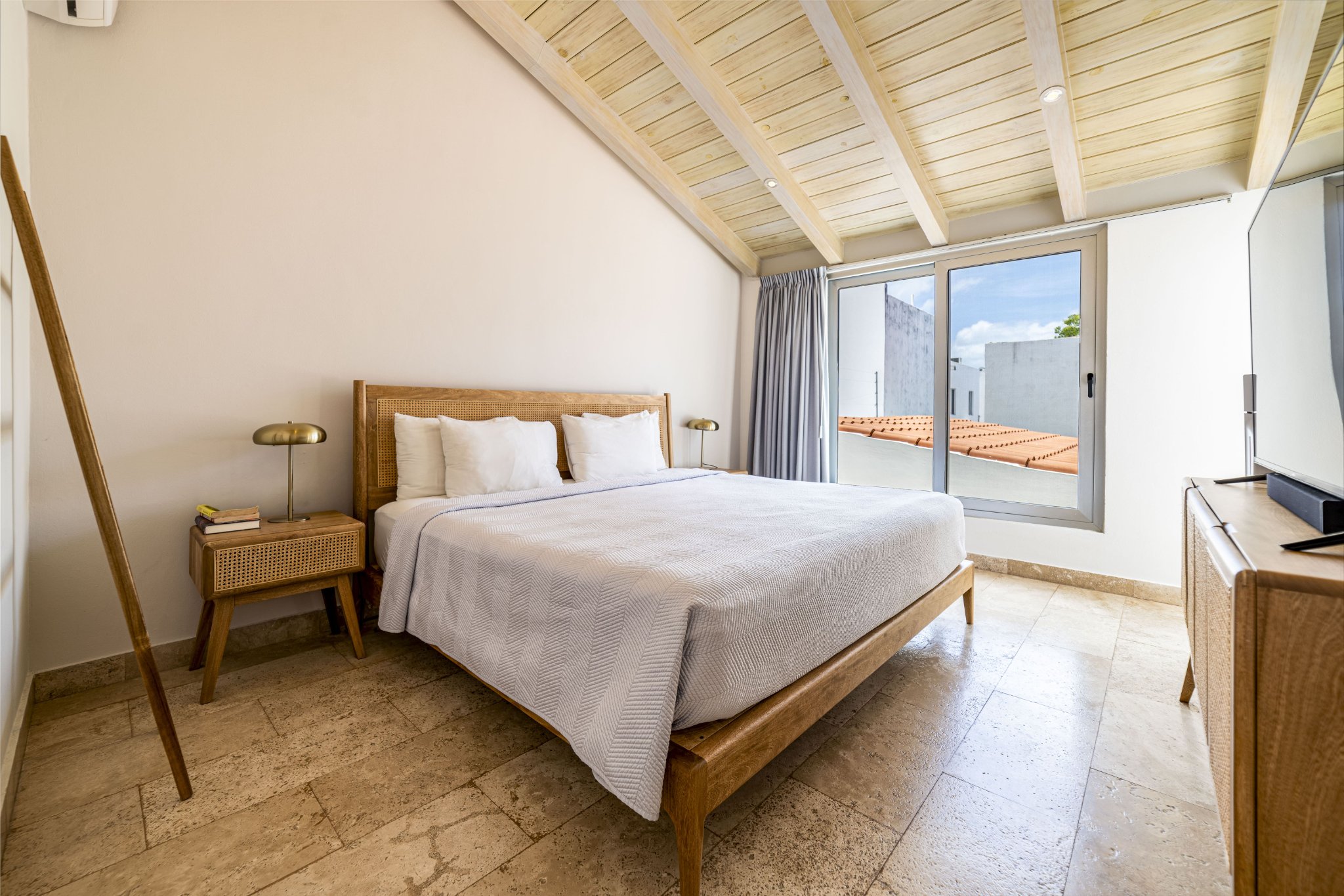 Casa 3 recámaras en La Joya con amplia terraza exterior 6