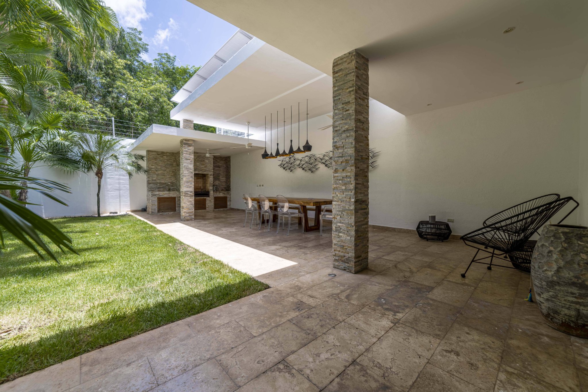 Casa 3 recámaras en La Joya con amplia terraza exterior 37