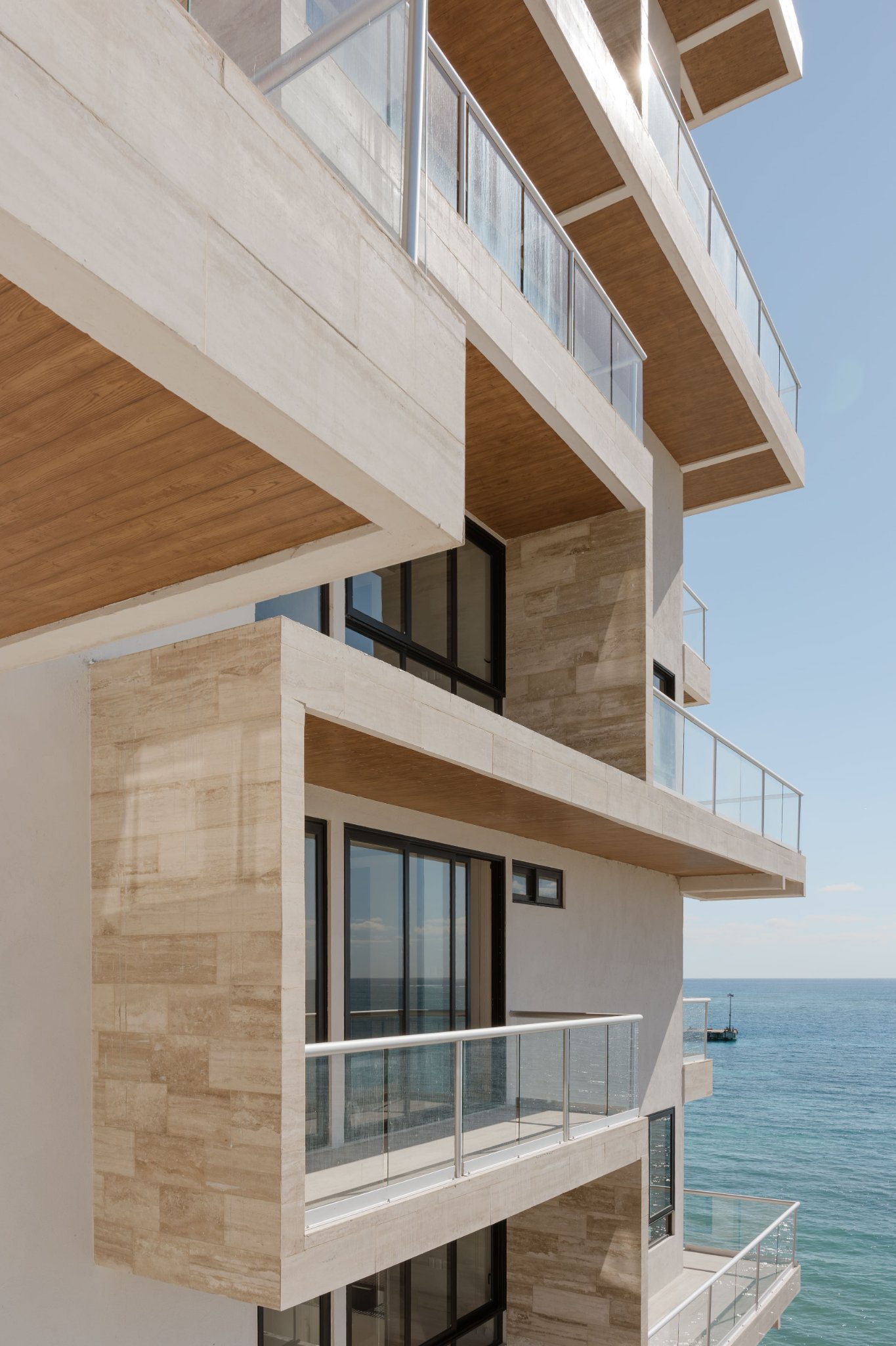 Departamento 2 recámaras frente al mar en Puerto Morelos 25